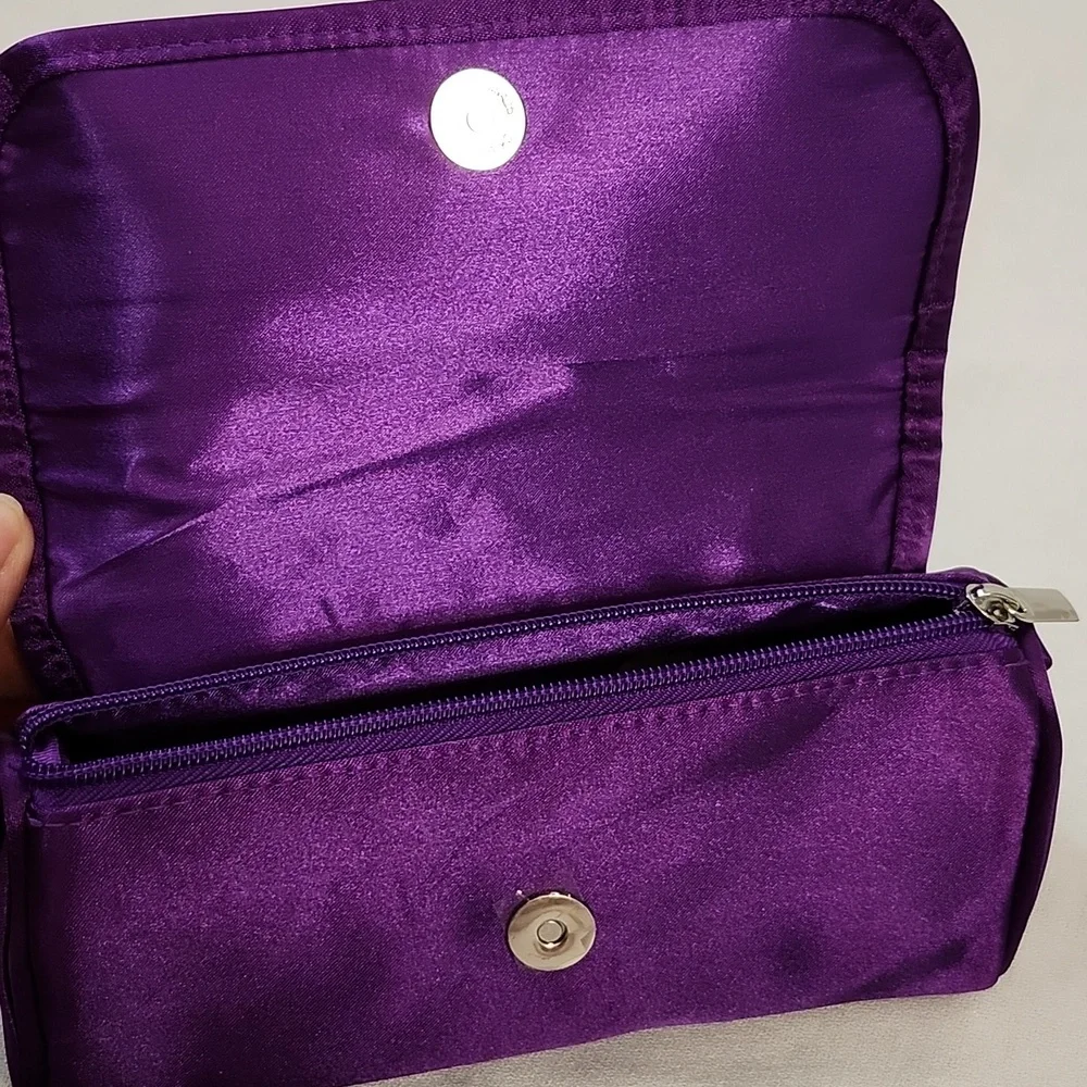 Nwot Younique Limited Edition Purple Crossbody/Clutch Bag